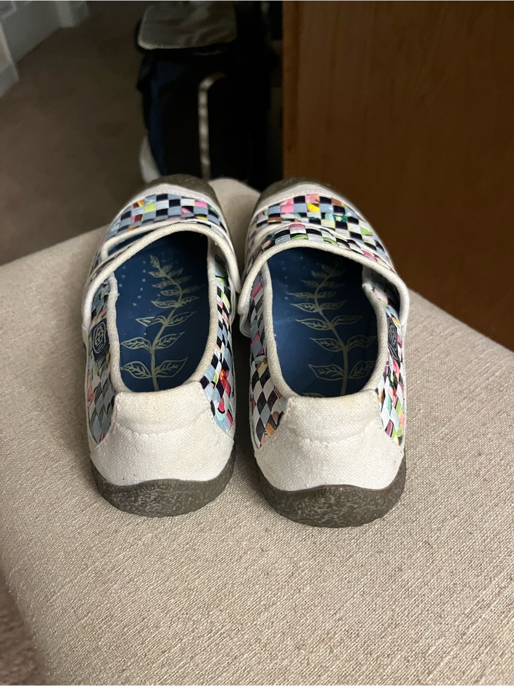 Keen 6.5 Multicolor Woven Mary Jane Shoes - Black, Blue, Pink, Yellow, Green - Picture 4 of 7